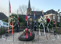 HERDENKING-10
